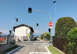 Attivato il semaforo in frazione Bosco